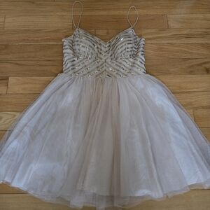 Aidan Mattox Cream and Silver  Cocktail Dress